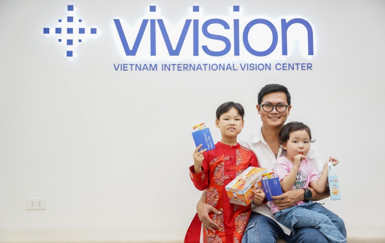 Đặt lịch khám mắt cận thị tại vivision ngay hôm nay