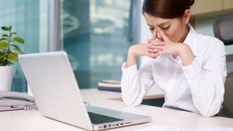 Cận lệch 2 độ có phải nhược thị không?